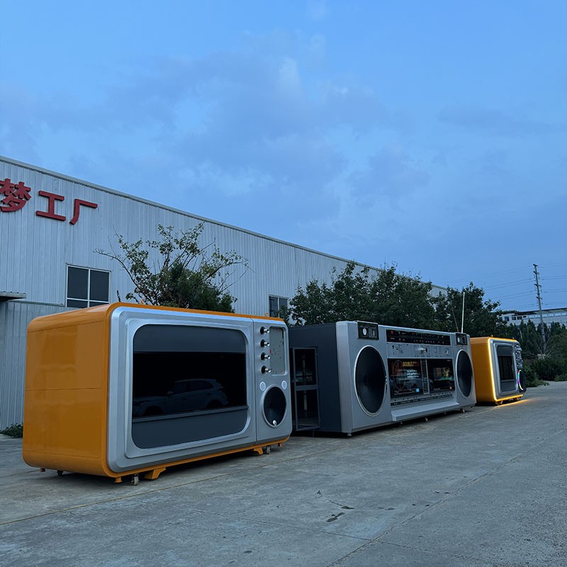 Radio Decoration Factory - Custom 220V Giant Simulated Iron Sheet Metal