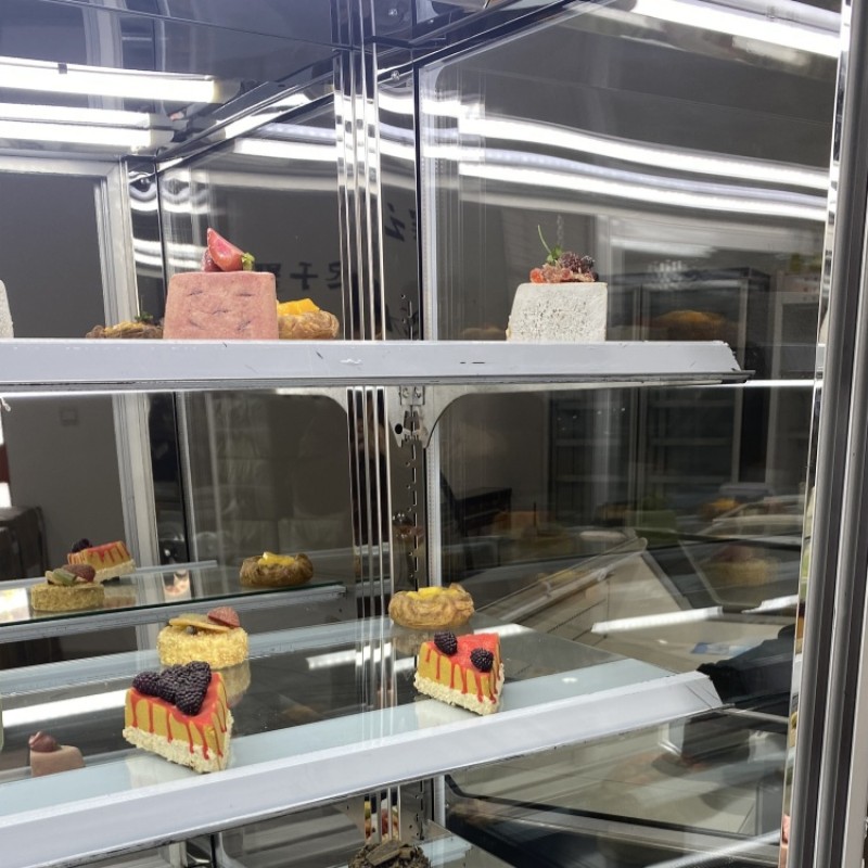 Cake Display Case Factory - Custom Glass Bakery Equipment Showcase Cooler
