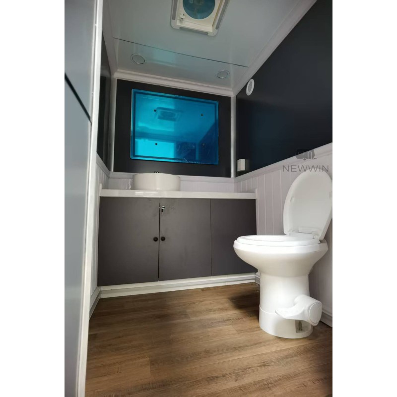 Restroom Trailer Manufacturer - Luxury Mobile Toilet