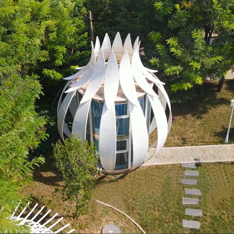 Vacation House Factory - Modular Quick Assembled Futuristic