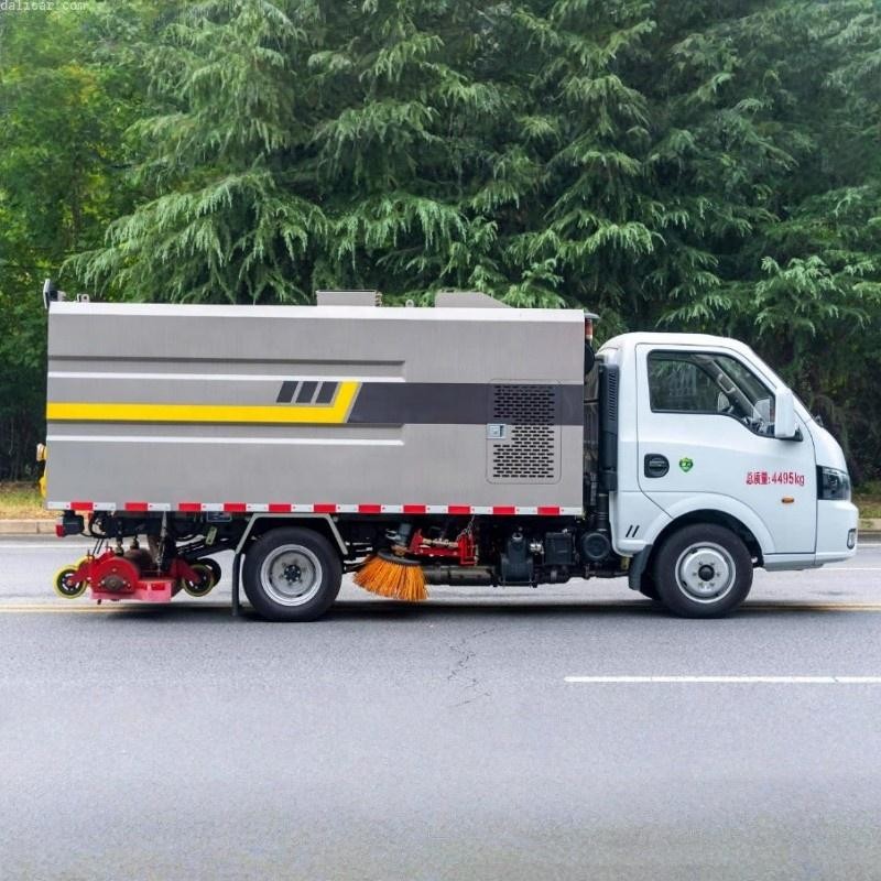 Garbage Truck Factory - Custom 4x2 MINI Diesel Sweeper Truck