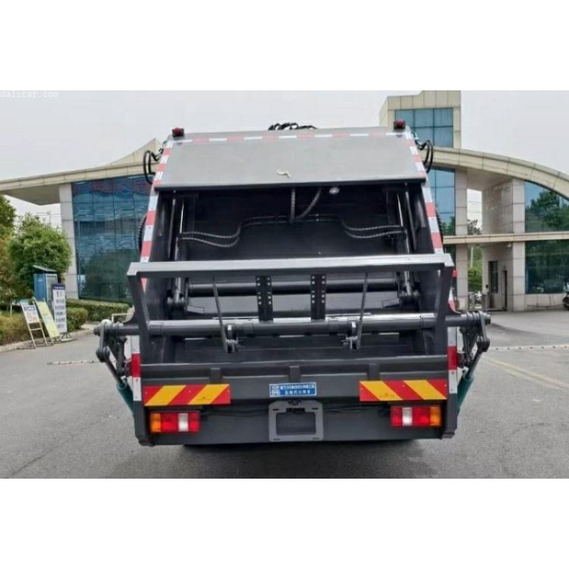 Garbage Truck Factory - Custom HOWO 4x2 10 Cm3 Waste Collection