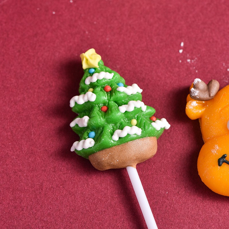 Creative Christmas Tree-Shaped Hard Candy 12g Snowman Elk Design Made with Sugar Packaged in a Bag Elegant Filling Decoration