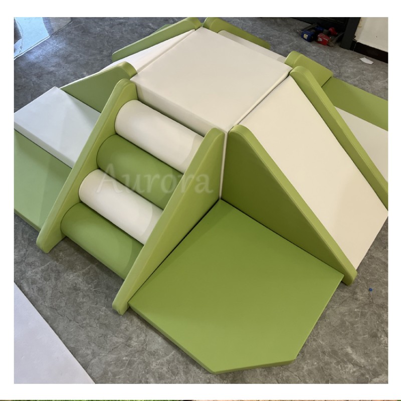 Inflatable Toys Supplier - Party Event Foam Blocks Animal Hoppers