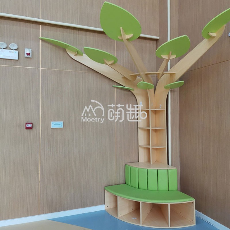 Tree Bookshelf Manufacturer - Moetry Custom Floor Standing Tree