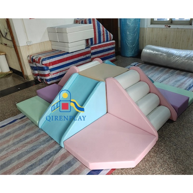 Ball Pit Supplier - Colorful Indoor Outdoor Bounce House Velvet Balls