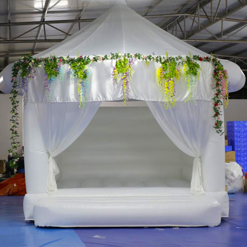 Wedding Bouncy Castle Manufacturer - White Jumper Bodyguard Bouncing House