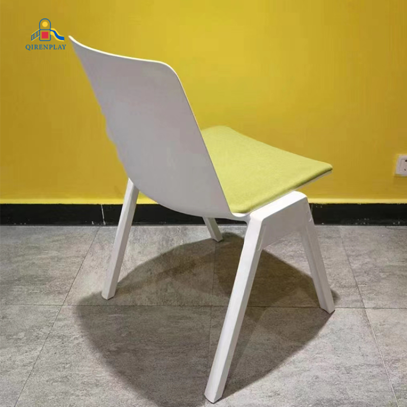 Dining Chair Factory - Hot Sale Modern Luxury Wooden Leg Fabric