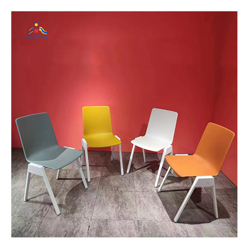 Restaurant Chair Supplier - Factory Direct Plastic Outdoor Dining Set