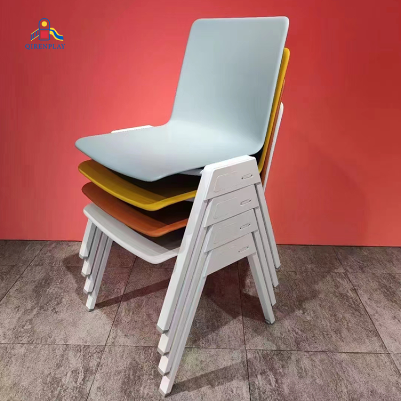 Restaurant Chair Supplier - Factory Direct Plastic Outdoor Dining Set