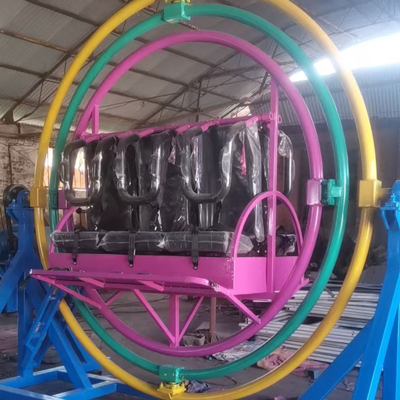 Gyroscope Ride Factory - 360 Degree 6 Seats UK Trailer Trainer Chair