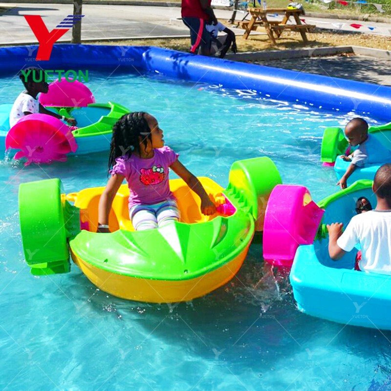 Water Paddle Boat Supplier - Summer Fun Game Plastic Hand Boat