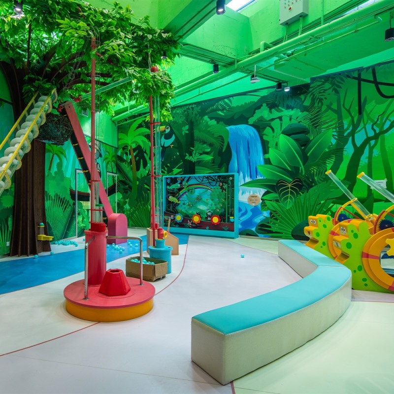 Indoor Play Area Manufacturer - Large Family Entertainment Climbing Maze