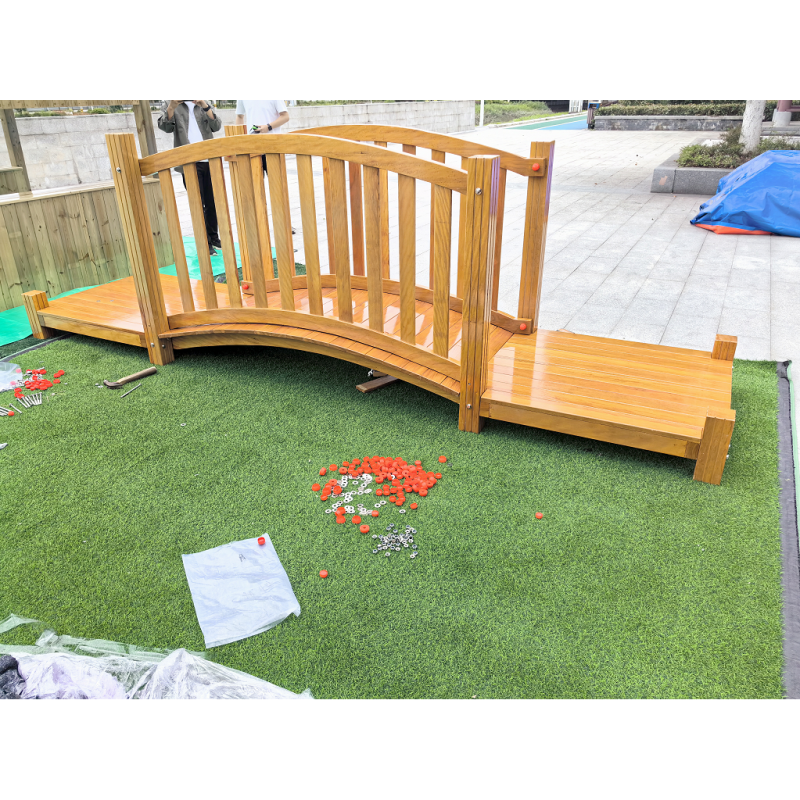 Children's Play Equipment Supplier - Wooden Slide Guardrails Garden