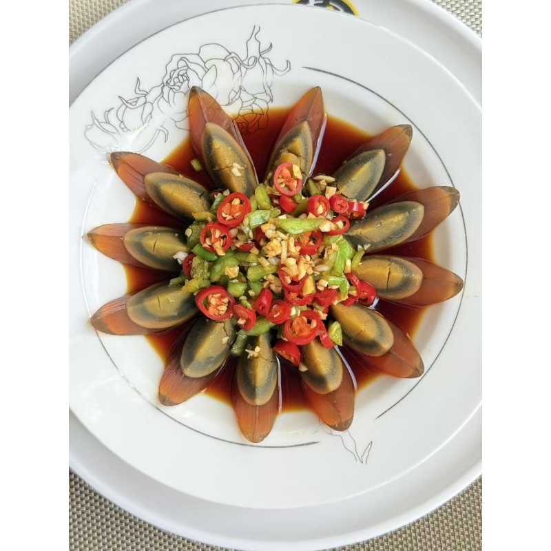 Yummy Green Preserved Centered Eggs No Copper Low Sodium Safe Health No Heavy Metals No Spots No Lead