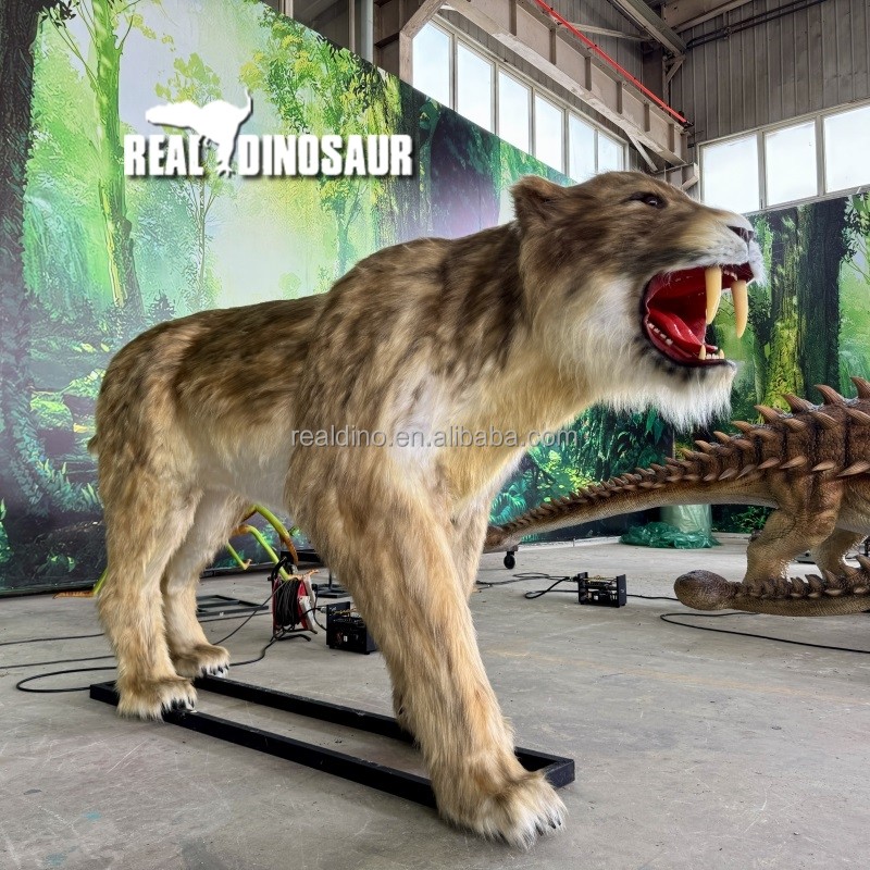 Animatronic Animal Factory - Outdoor Park Smilodon Realistic Model