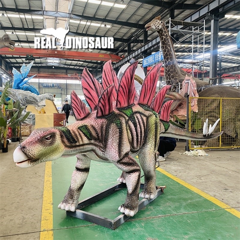 Animatronic Dinosaur Manufacturer - Jurassic Park Stegosaurus Mechanical