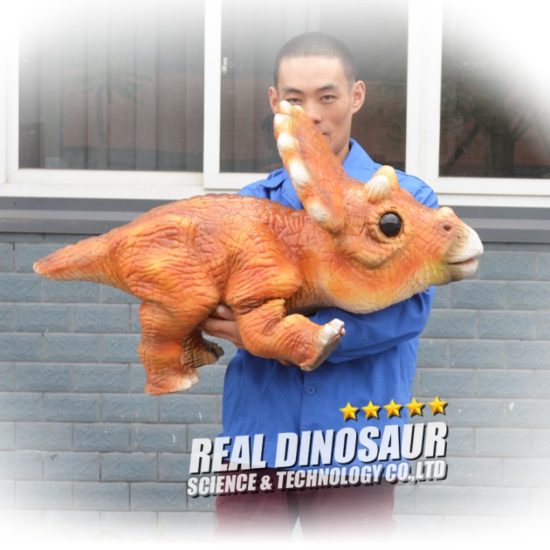 Animatronic Puppet Supplier - Hands Controlling Triceratops Puppet