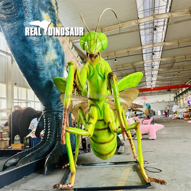 Animatronic Insect Manufacturer - Outdoor Giant Realistic Mantis