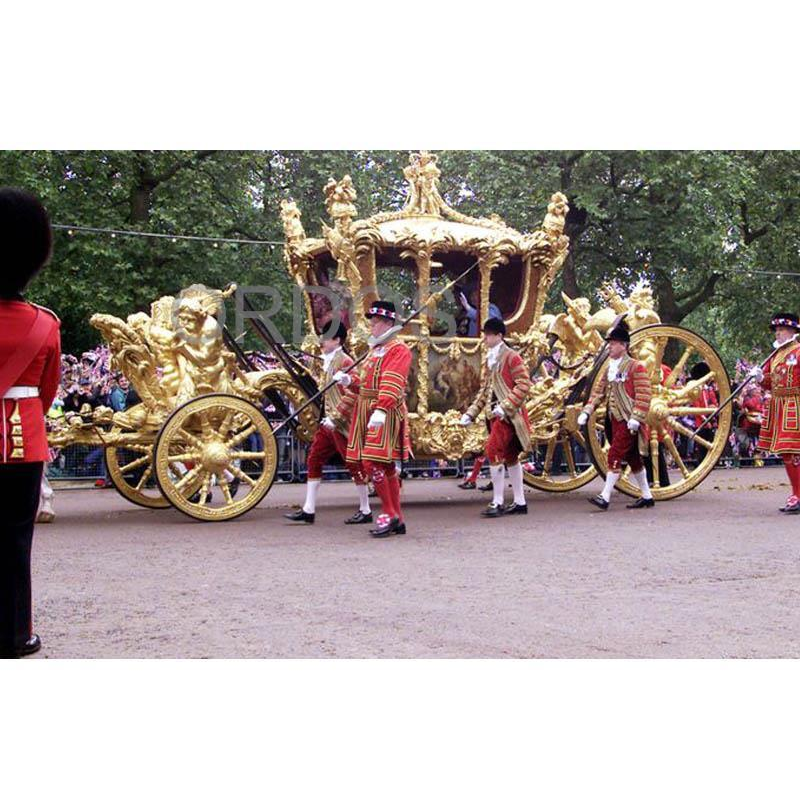 Gold State Coach Factory - Handcrafted Gold State Coach Royal