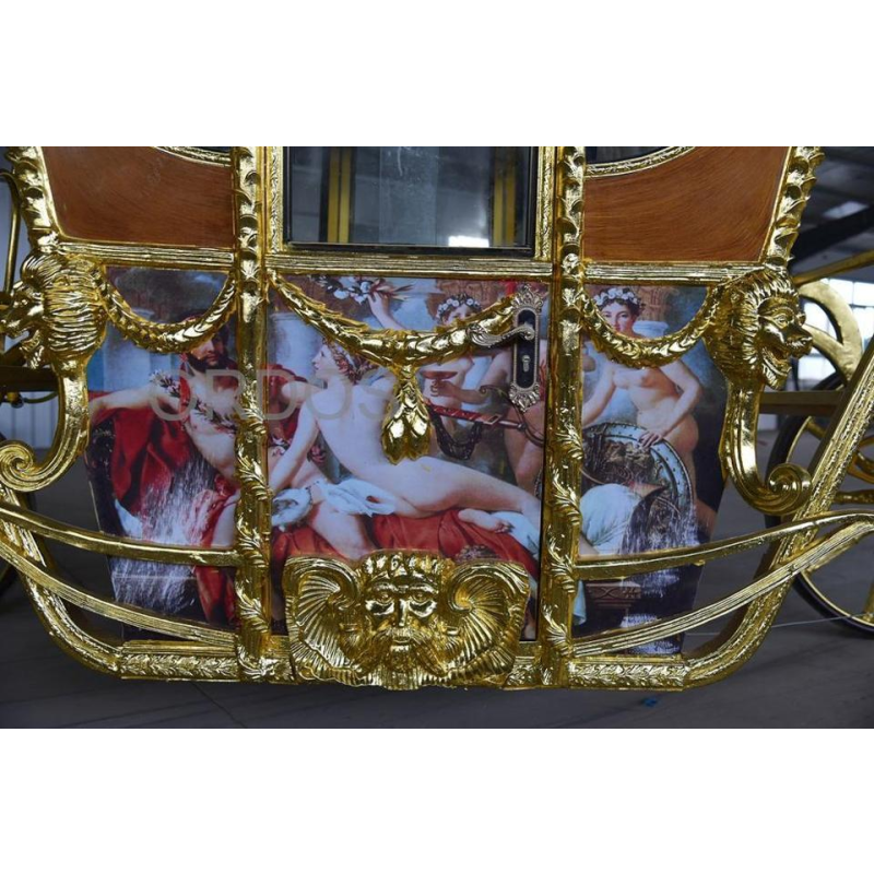 Gold Carriage Manufacturer - Royal 8 Gold Carriage Horse Drawn