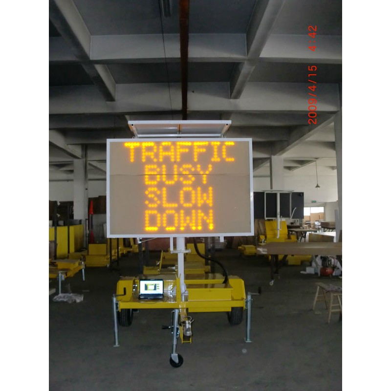 VMS Trailer Supplier - LED Sign Display Trailer Equipment