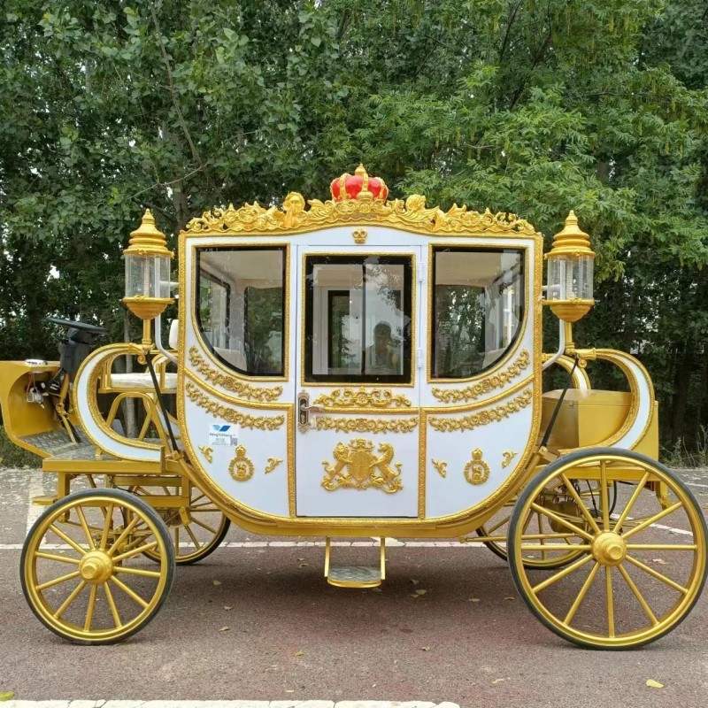 Gold Carriage Factory - Royal 8 Horse Electric