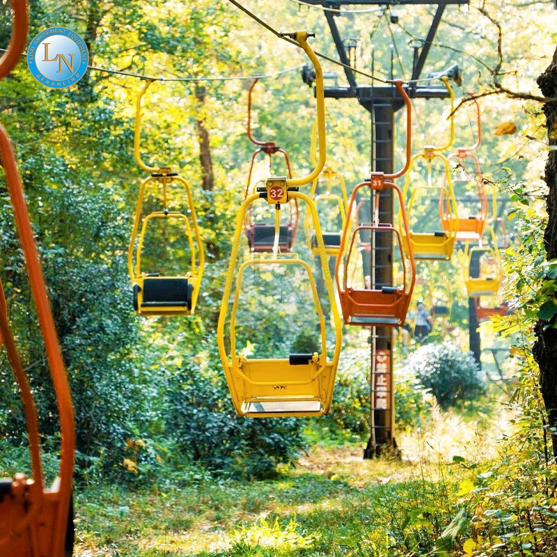 Chairlift Factory - 2 Seat Fix Grip Scenic Area Equipment