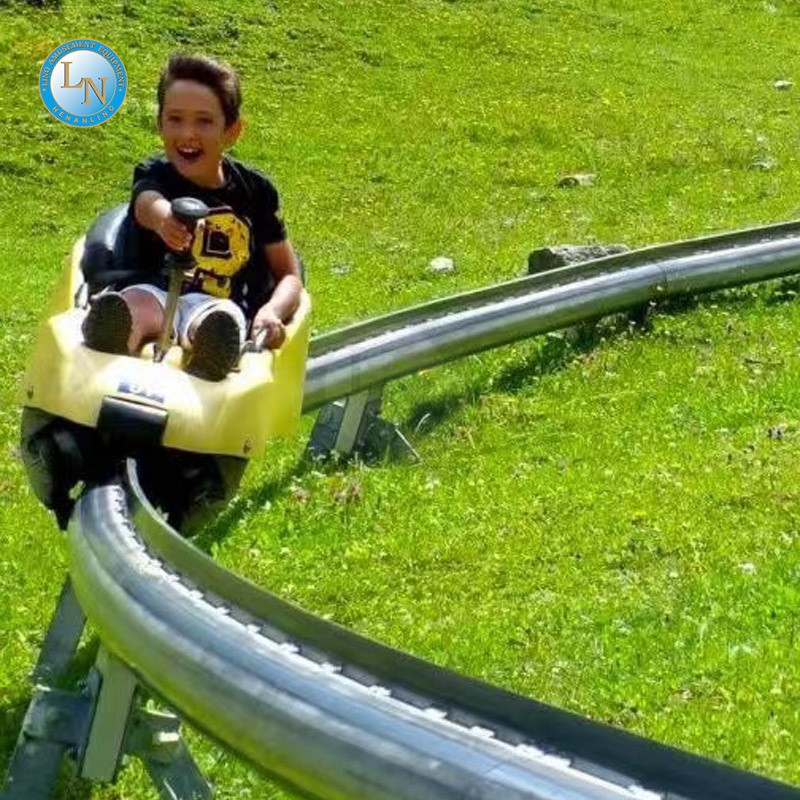 Grass Skiing Ride Factory - Hillside Grassland Sliding Equipment