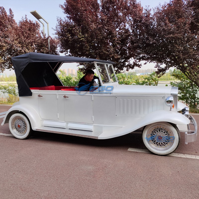 Retro Car Factory - 5 Seats Electric Vintage Sightseeing Car