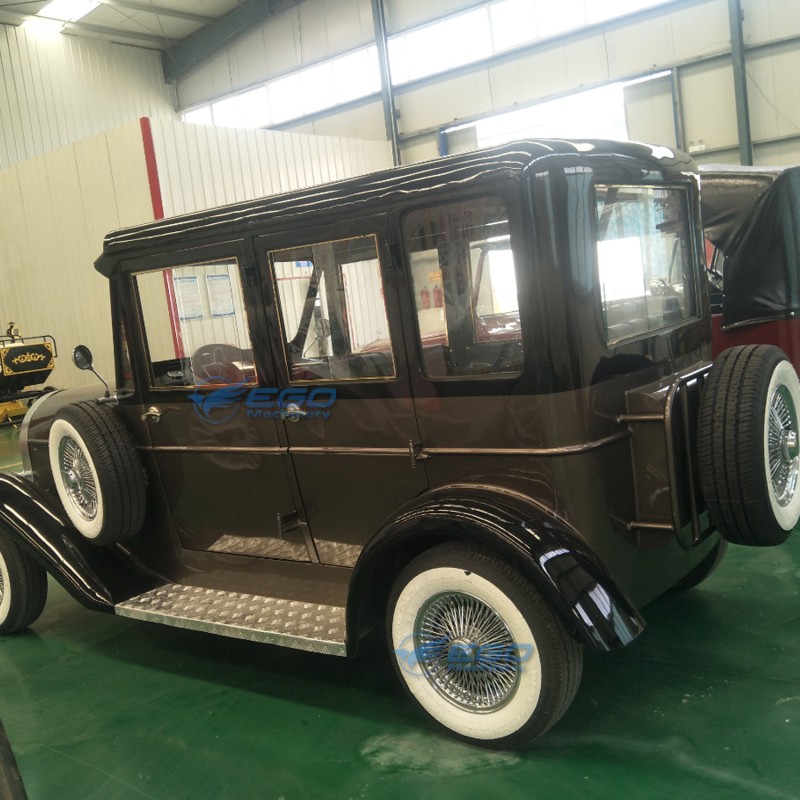 Retro Sightseeing Car Manufacturer - Electric Vintage Classic Car