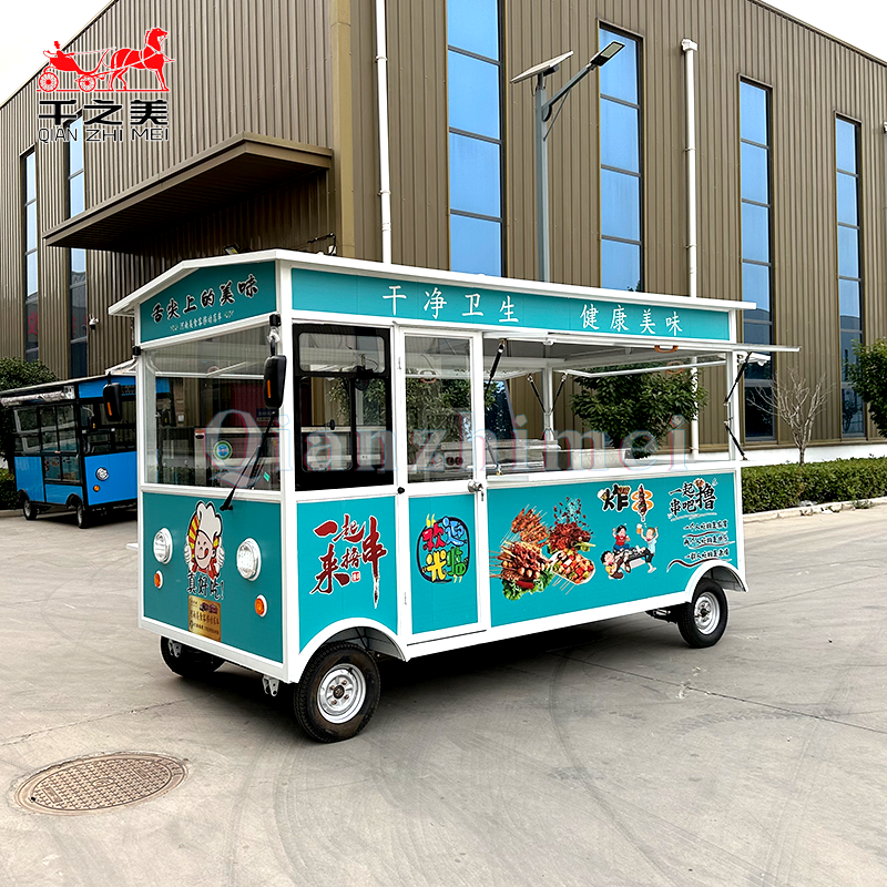 Log Cabin Food Truck Factory - Plaza Catering Custom