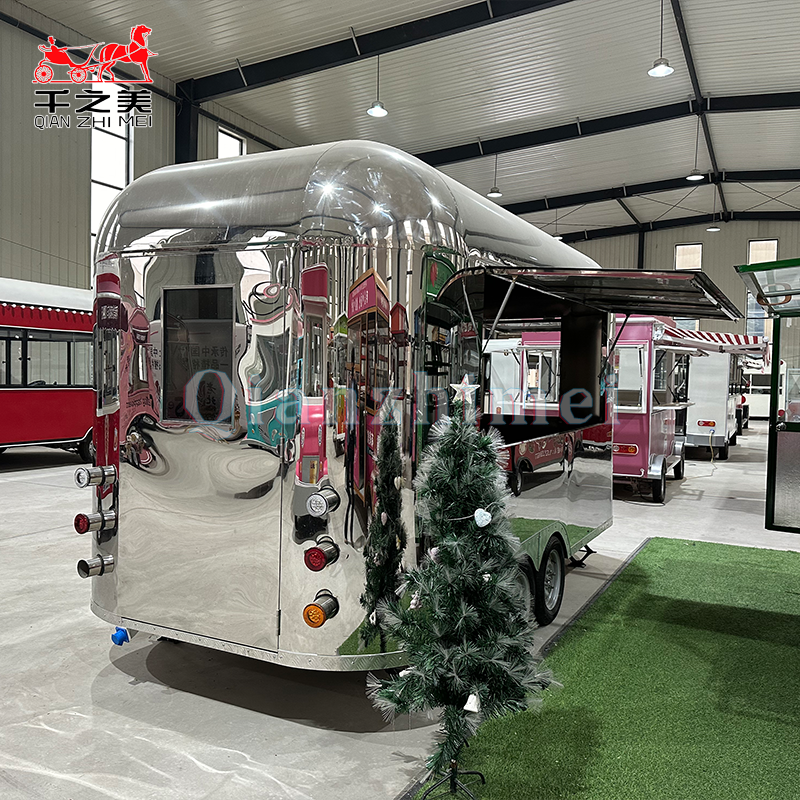 Mirror Food Truck Manufacturer - Colorful Mobile