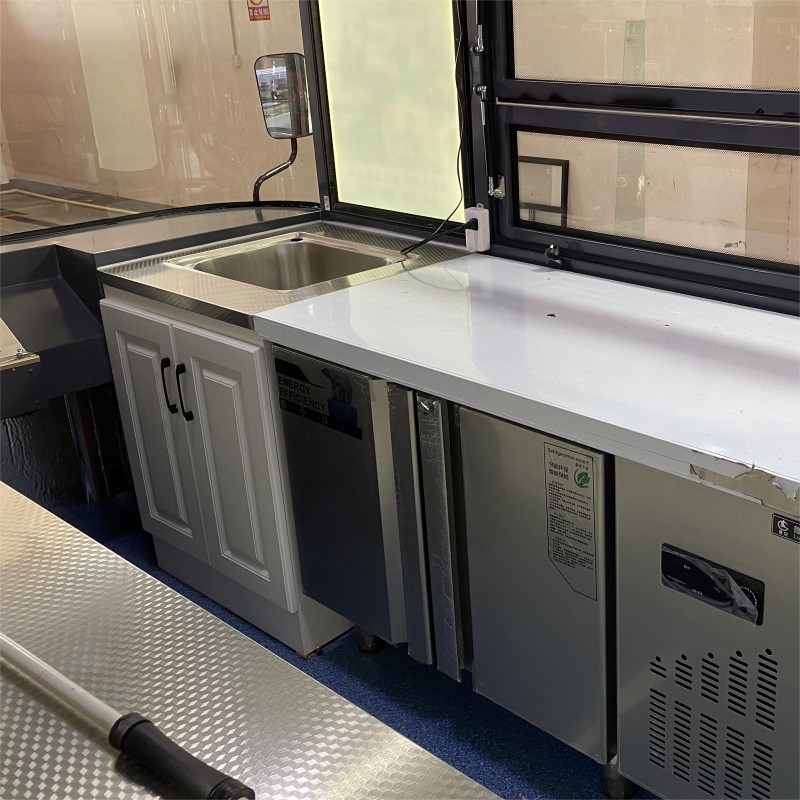 Mobile Food Trailer Manufacturer - OEM Custom Tourist Shop