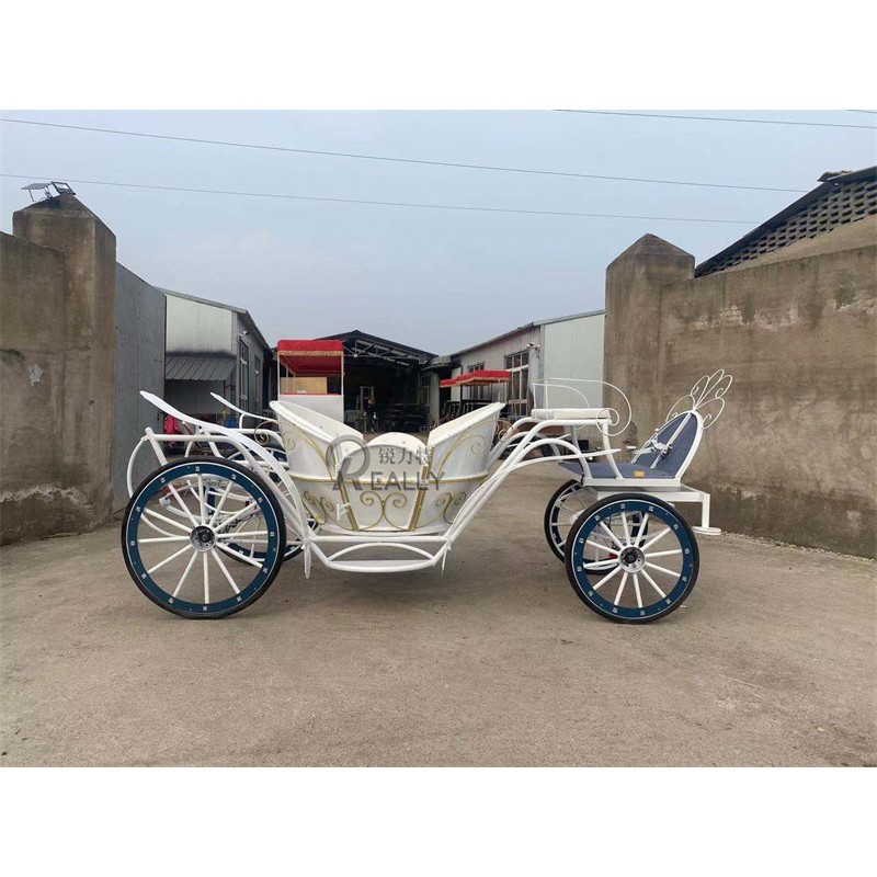 Horse Drawn Carriage Manufacturer - Royal Horse Trailer