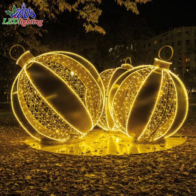 Christmas Ornament Factory - Wholesale 3D LED Ball Hotel Plaza