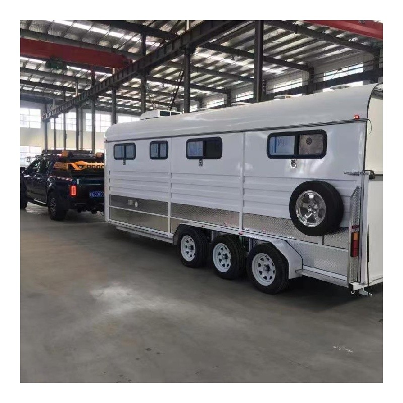 Horse Carriage Manufacturer - Deluxe 4 Horse Carriage