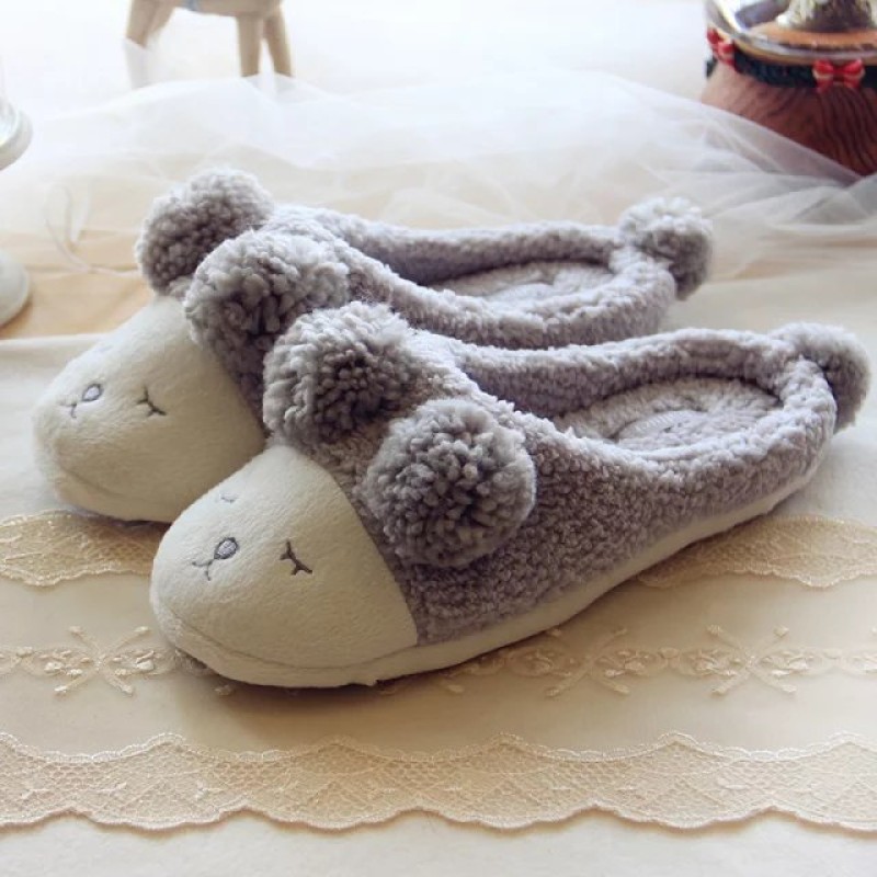 Slippers Manufacturer - Indoor Bedroom Slippers