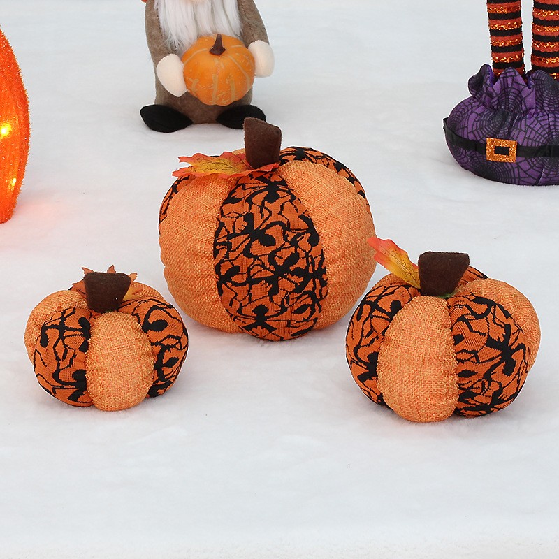 Halloween Decor Factory - Pumpkin Face Ornament