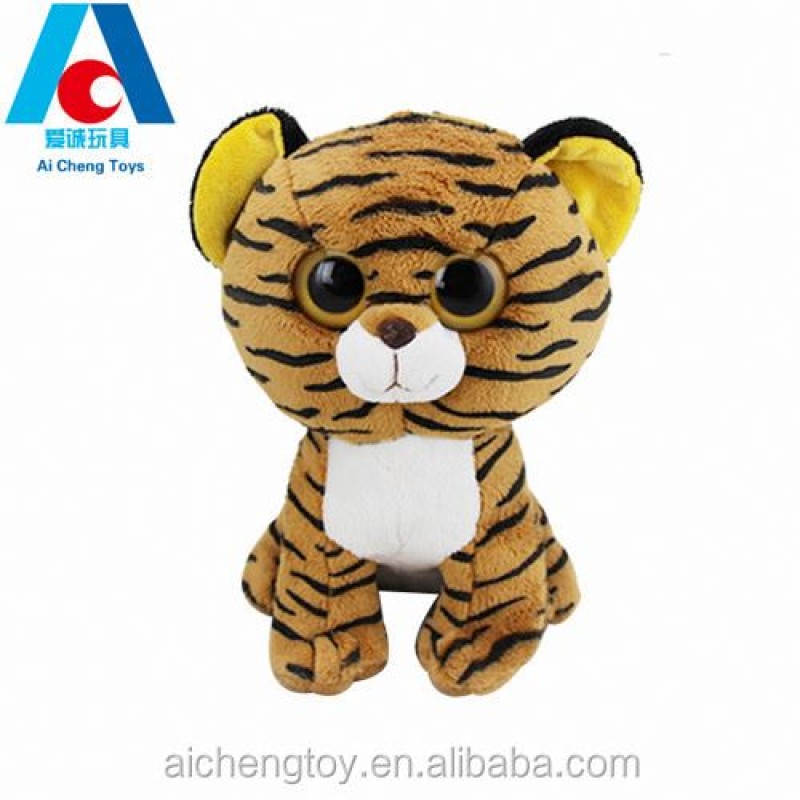 Plush Toy Factory - Sitting Giraffe Big Eyes