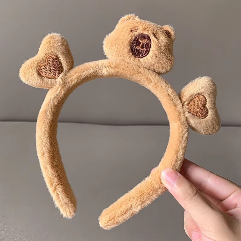 Headband Factory - Capybara Face Wash Running Headband