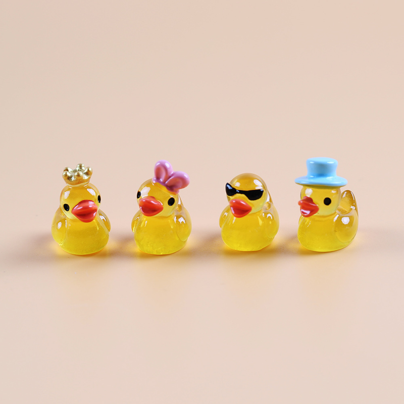 Duck Resin Ornament Factory - OEM Custom Luminous Car Decor