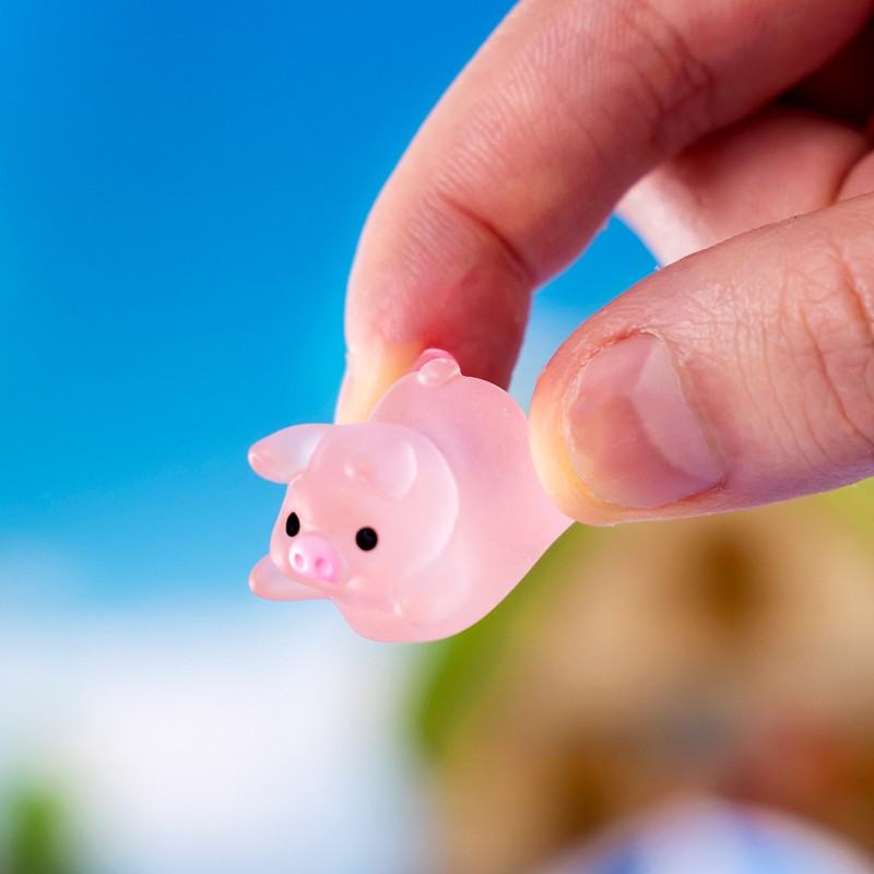 Pig Resin Statue Factory - OEM Custom Anime Figure Design