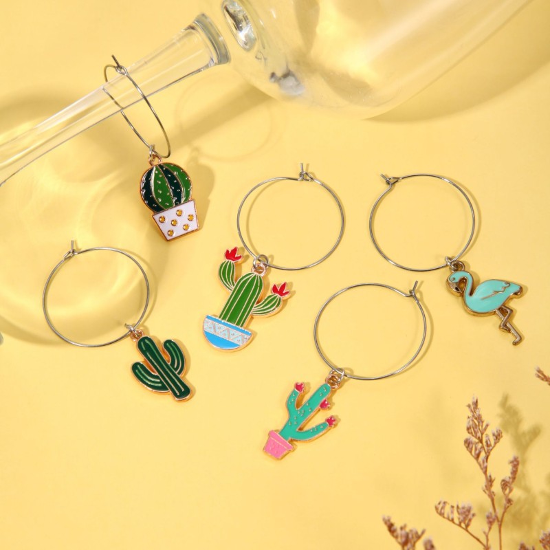 Party Ring Manufacturer - Fruit Cake Butterfly Pendant