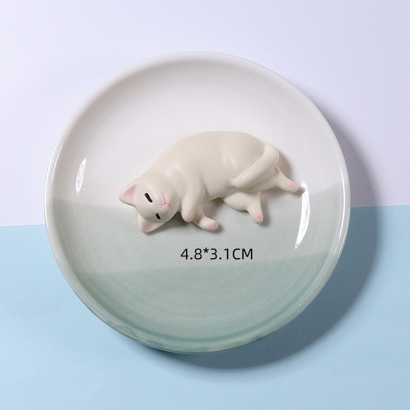Resin Figurine Factory - Sleeping Cat Miniature Decor
