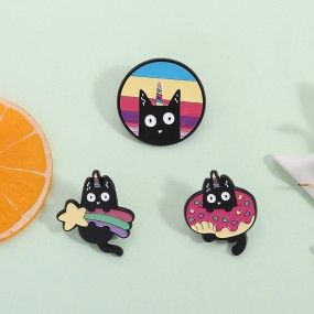 Unicorn Brooch Factory - Meteor Donut Black Cat Pin