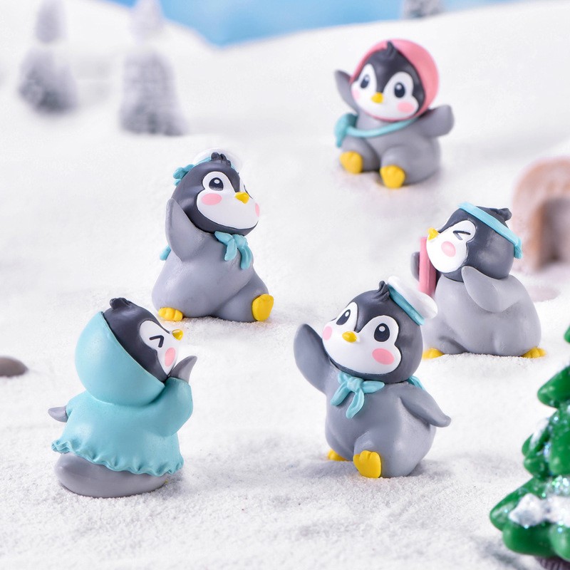Penguin Figurines Manufacturer - OEM Custom Cake Topper Design
