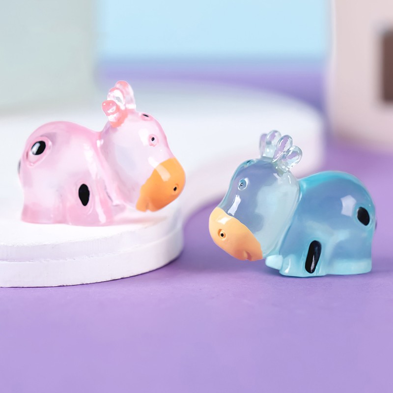 Luminous Cow Manufacturer - OEM Custom Glow in Dark Figurines