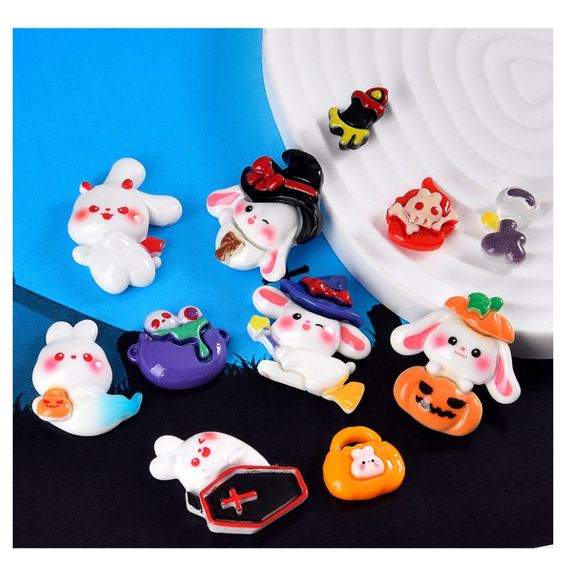 Broom Charms Manufacturer - OEM Custom Pumpkin Flatback Resin