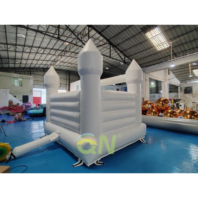Inflatable Castle Manufacturer - Pure White Portable Jumping Castle